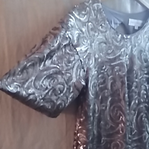 Dress - Picture 3 of 6